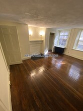 90 Myrtle St in Boston, MA - Building Photo - Building Photo