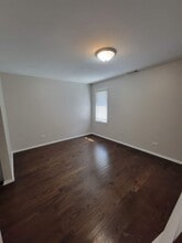 1272 Lee St in Wheeling, IL - Building Photo - Building Photo