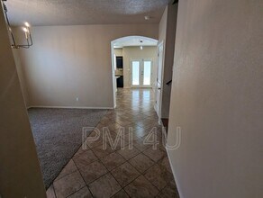 2035 Ferndale Rd SE in Albuquerque, NM - Building Photo - Building Photo