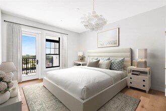 695 Merrick Ave-Unit -314 in Westbury, NY - Building Photo - Building Photo