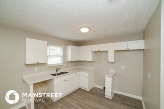 5885 S Quail Dr in Douglasville, GA - Building Photo - Building Photo
