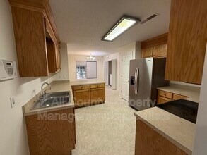 3690 Oleander Dr in Sumter, SC - Building Photo - Building Photo