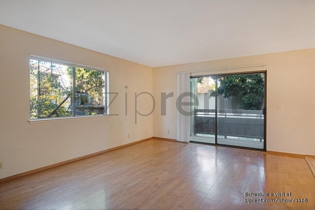 765 San Antonio Rd in Palo Alto, CA - Foto de edificio - Building Photo