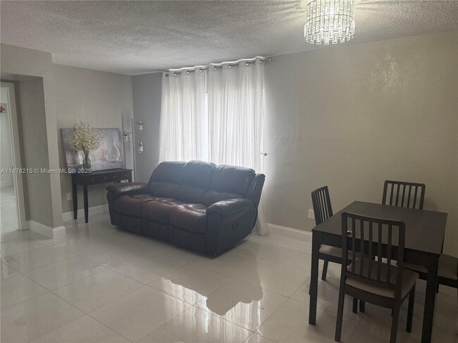 7105 W 13th Ave in Hialeah, FL - Building Photo - Building Photo