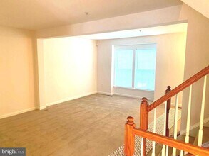 7329 Granite Woods Ct in Woodlawn, MD - Building Photo - Building Photo