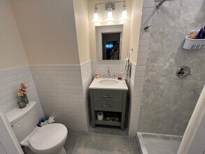 14 Stickney Ave in Somerville, MA - Building Photo - Building Photo