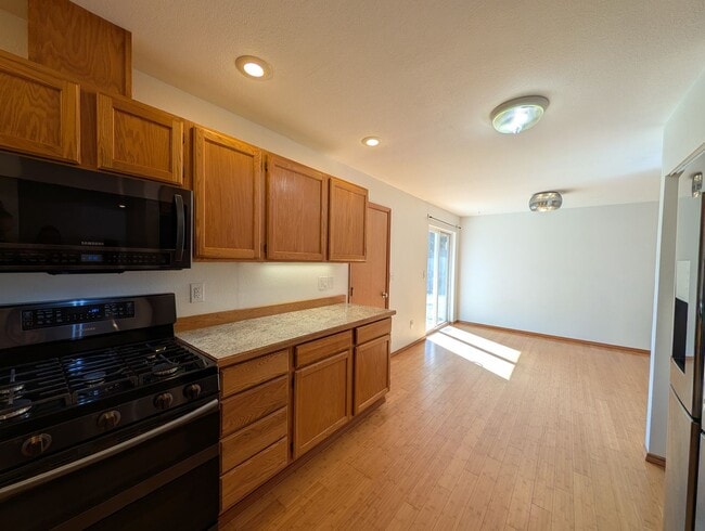 2351 SE Salmonberry Rd in Port Orchard, WA - Building Photo - Building Photo