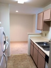 St. James Place in Milwaukee, WI - Foto de edificio - Interior Photo