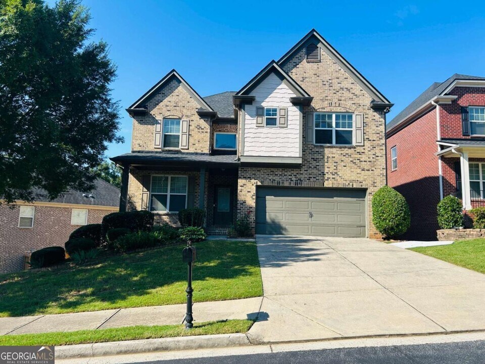 10012 Parc Sky Cir in Johns Creek, GA - Building Photo