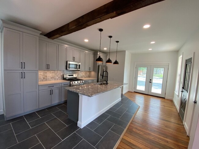 35 E Arcadia Ave in Columbus, OH - Building Photo - Building Photo