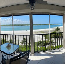 8400 Estero Blvd, Unit Beach Condo in Fort Myers Beach, FL - Building Photo - Building Photo