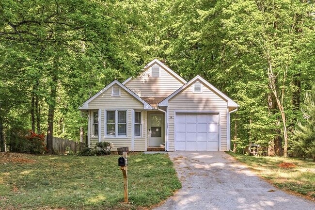property at 3909 King Edward Ct