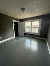 40 Pointview Ave, Unit 40 pointview in Dayton, OH - Foto de edificio - Building Photo