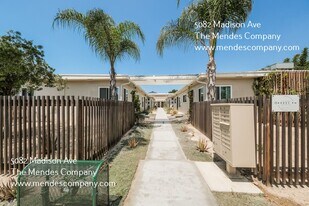 5082 Madison Ave in San Diego, CA - Building Photo