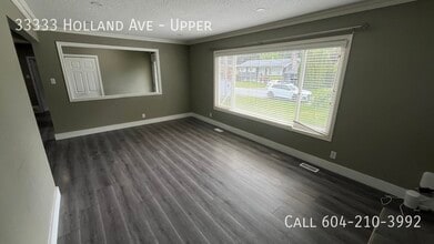 33333 Holland Ave in Abbotsford, BC - Building Photo - Building Photo