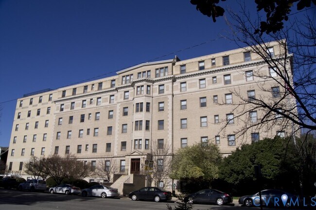property at 2900 Kensington Ave