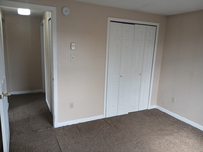 property at 1106 Hazel Dr