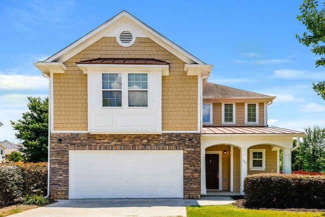 property at 157 Paxton Pl
