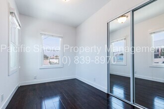 1295 Mullen Ave in Los Angeles, CA - Building Photo - Building Photo