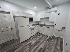 2920 Sherwood St, Unit A in Baton Rouge, LA - Building Photo - Building Photo