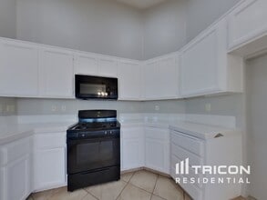 27152 Myles Ct in Romoland, CA - Building Photo - Building Photo