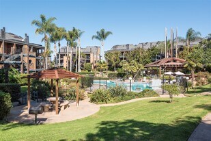 4010 Layang Layang Cir in Carlsbad, CA - Building Photo