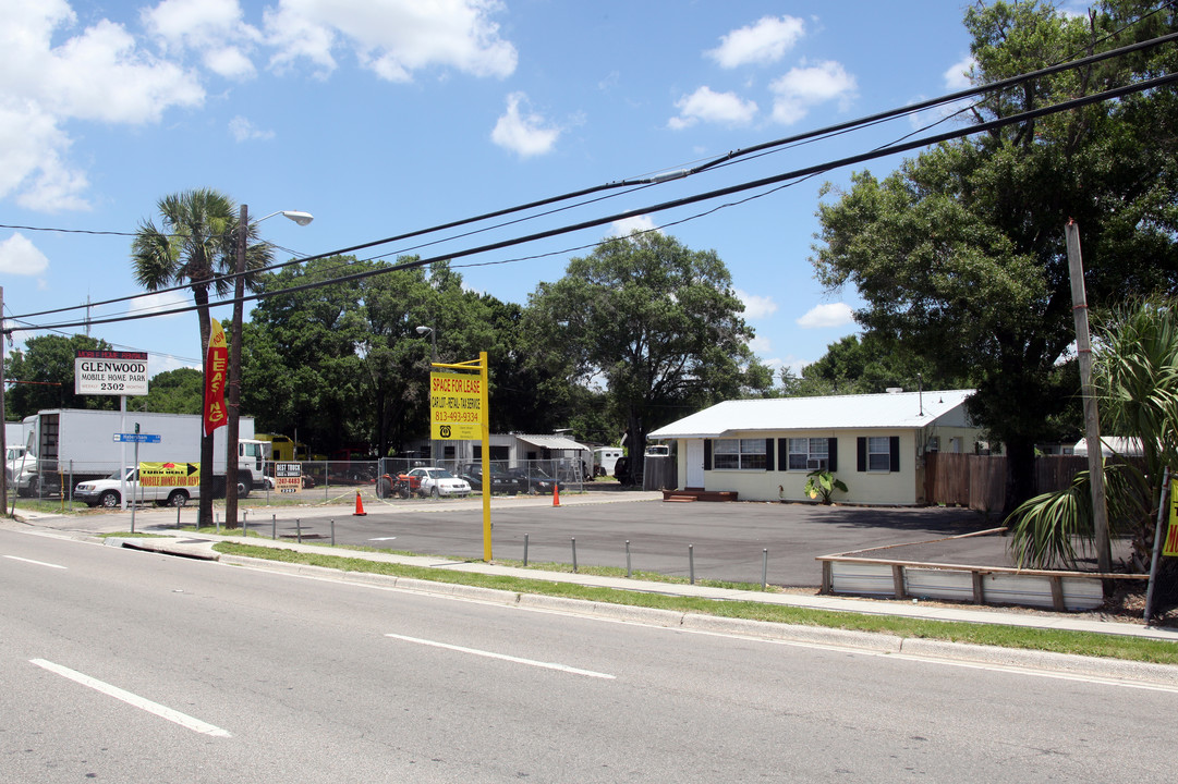 Glenwood Mobile Home Park in Tampa, FL - Building Photo