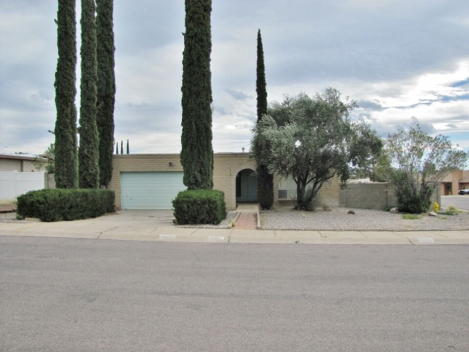 1151 Palo Verde Dr in Sierra Vista, AZ - Building Photo