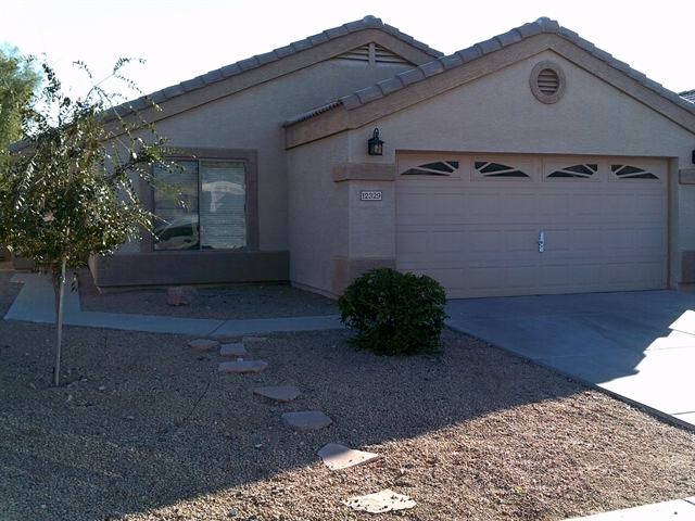 12329 W Bloomfield Rd in El Mirage, AZ - Building Photo