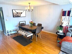 35 Highland Rd in Stamford, CT - Building Photo - Building Photo
