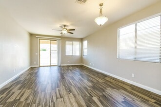 1700 W Loemann Dr in Queen Creek, AZ - Building Photo - Building Photo