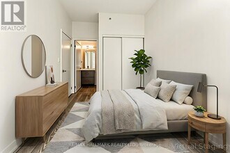 180 Fairview Mall Dr in Toronto, ON - Building Photo - Building Photo