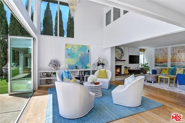 1438 Santiago Dr in Newport Beach, CA - Building Photo - Building Photo