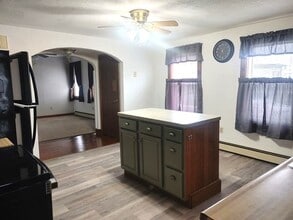 65 East St in North Attleborough, MA - Building Photo - Building Photo