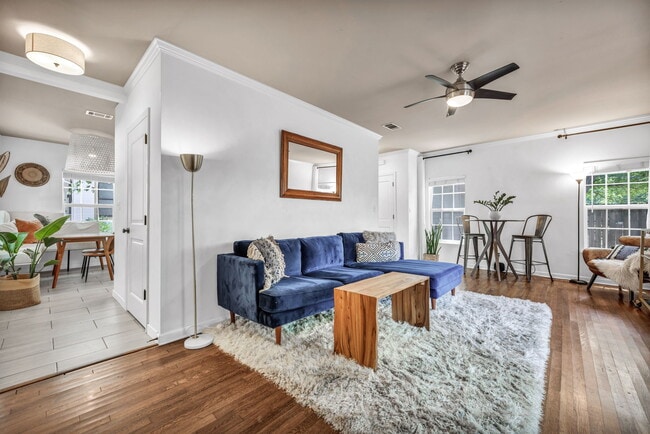 4203 Duval St in Austin, TX - Building Photo - Building Photo