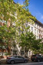 417 East 65 Street in New York, NY - Building Photo - Building Photo