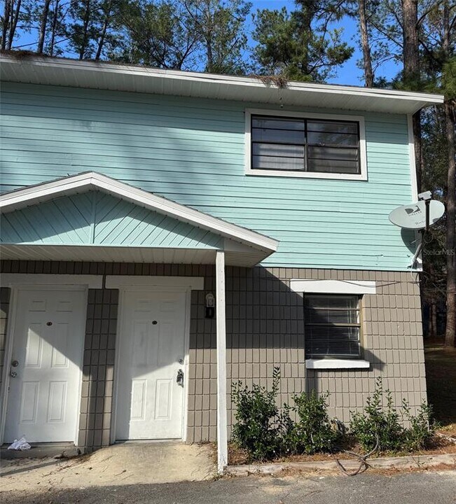 7130 SW 45th Pl in Gainesville, FL - Building Photo