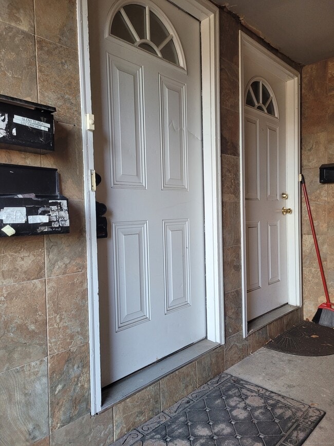 544 Franklin Ave in Hartford, CT - Foto de edificio - Building Photo