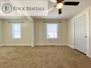 103 W 6th Ave in Hutchinson, KS - Building Photo - Building Photo