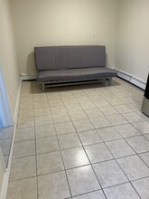 40 Bonnie Ln, Unit 1 in Stony Brook, NY - Building Photo - Building Photo