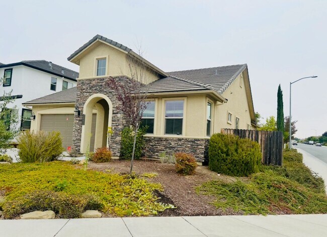 property at 1667 Santana Ranch Dr