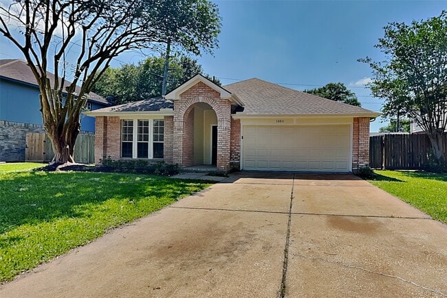 property at 18811 Sandia Pines Dr