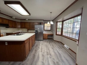 4645 E Andrew Johnson Hwy in Morristown, TN - Building Photo - Building Photo