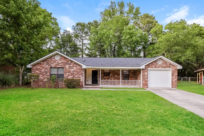 property at 108 Edythe Ct