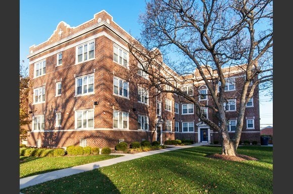 720 Eastgate Ave in St. Louis, MO - Foto de edificio
