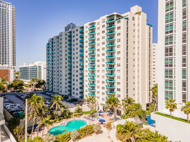 4001 S Ocean Dr Apartments