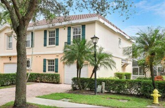 156 Santa Barbara Way in Palm Beach Gardens, FL - Building Photo - Building Photo