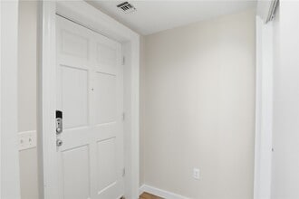 1474 Marsh Rd in Pittsford, NY - Building Photo - Building Photo