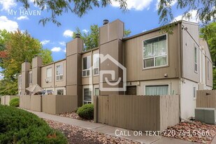 7373 W Florida Ave in Lakewood, CO - Building Photo