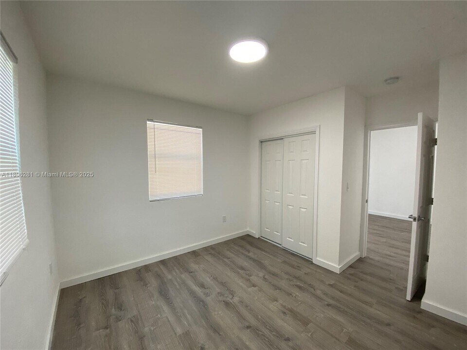5803 NW 1st Ave in Miami, FL - Building Photo